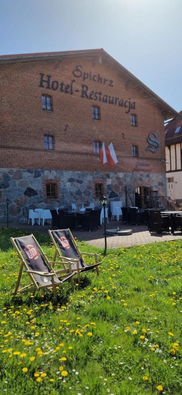 Palac Spichrz Borcz Exterior photo